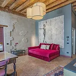 Corte Rubbi 7 Deluxe البندقية